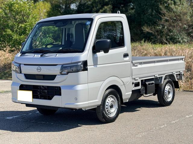 クリッパートラック DX 4WD インテリジェントエマージェンシーブレーキ