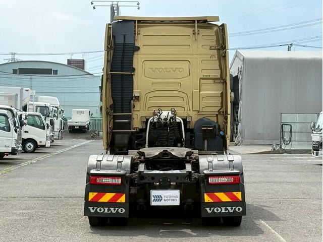ボルボ ボルボトラック トラクタ(シングル) Luxury仕様 の中古車詳細