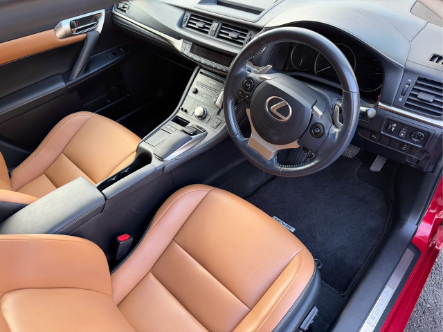 レクサス CT 200h バージョン C 下取り強化中 の中古車詳細 (34,200km