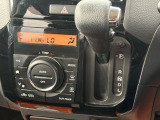 「この車の写真をもっと見たい!」「状態が気になる!」「この装備はついている?」どんな小さな疑問でもお気軽にお問い合わせください♪