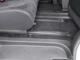 【全国納車OK】 現車をご覧になれないお客様でも、安心してお車をご購入いただける環境を整えております。 色々な角度から撮影したたくさんの画像など豊富な資料送りいたしております。