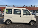中古車ではありますが、比較的 綺麗な状態です!