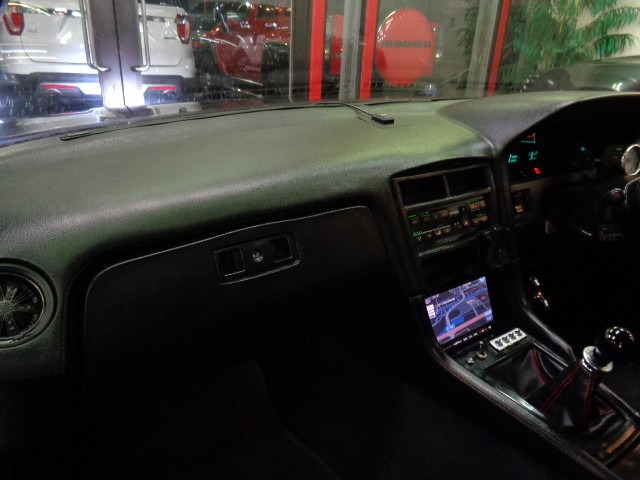トヨタ ソアラ 2.0 GT ツインターボ 後期型ブラックツートンカラー