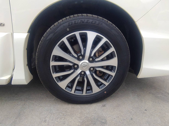 日産 セレナ 2.0 ハイウェイスター Vセレクション+Safety II S-HYBRID 