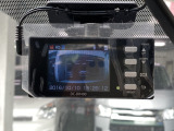 人気のノアSI!入庫しました!SDなび!フルセグTV!両側電動スライドドア!ETC!バックカメラ!ドラレコ前!フリップダウン!Bluetooth!電動格納ミラー!是非この機会に!