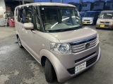 3ヶ月・3000kmの無料保証付きです。エンジン、ミッション等の修理の際に金額が大きくなりがちな箇所も無料修理で安心です。最大3年までの有料保証も取り扱っております。