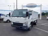 エルフ  全低床 2t深ダンプ 5MT 3ペダル