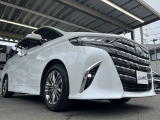 弊社ではフォグランプ・ハイビーム・車幅灯LEDカスタム受け付けています☆