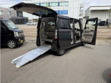 N-BOX+ G Lパッケージ 車いす仕様車 4WD 