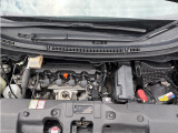 「車買取・販売の店 Car Shop R32」の黒い看板が目印です