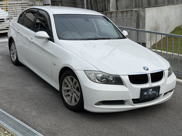3シリーズセダン 320i 