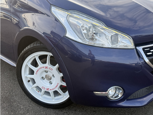 プジョー 208 GTi 6速MT ETC クルコン ハーフレザー の中古車詳細