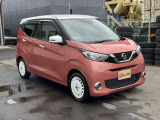 外装コーティングも行っております。専門スタッフが愛車をピカピカに仕上げさせていただきます。
