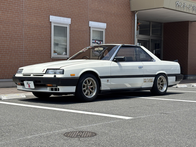 スカイライン 2.0 RS-X ターボ IC 内外装上質車 前後車高調 FGKマフラー