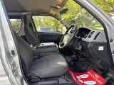 買ったばかりの愛車、ずっときれいにしていたいですよね!ご購入いただいたお車を綺麗な状態に保てるよう、コーティングなどのオプションもご用意しております。詳しくは店舗までお問い合わせください♪
