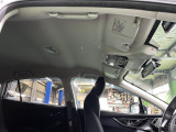 ★くつろげる店内★喫茶店のような店内です。ゆっくりとくつろぎながらお車のご相談をさせていただけます。
