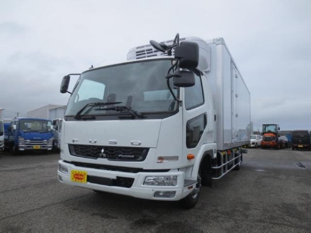 ファイター  4t 冷蔵冷凍車ゲート付 ワイド