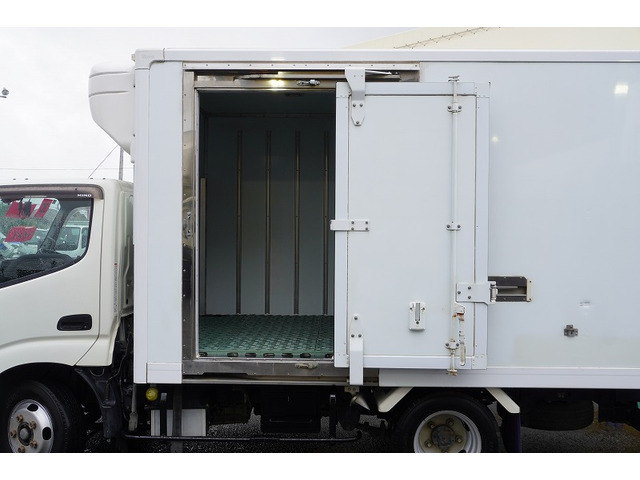 日野 デュトロ 冷蔵冷凍車 10尺 2トン サイドドア 低温 スノコ の中古 
