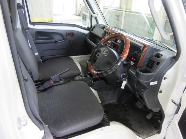 ダイハツ ハイゼットトラック エクストラ 4WD 車検R9.5月 コーティング