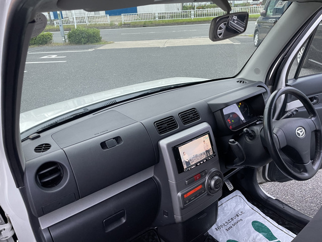 愛知県　禁煙車！車検1年4ヶ月、TV、バックモニター、ETCあり！ ダイハツ ムーヴコンテ X 禁煙☆ナビ☆TV☆DVD☆スマキー の中古車詳細