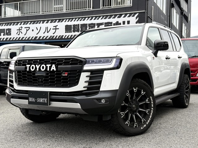 トヨタ ランドクルーザー300 