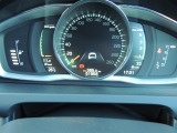 V60 D4 SE ディーゼル 18インチアルミホイールセット
