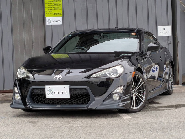 86 2.0 GT TRDエアロ/マフラー/HKS車高調