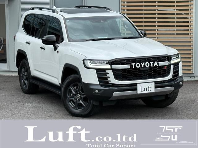 トヨタ ランドクルーザー300 