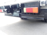 遠方の方は、オンラインでの商談も可能です。画面越しにお車の状態を確認していただけます!