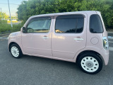 外装、色あせ、へこみ有ります。外装はこだわらないので安くて装備の良い車を探しておられる方にピッタリのお車です。