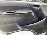 ベッドキット等の車中泊用アイテムの取り付けも実績多数ございますので、お気軽にご相談ください!