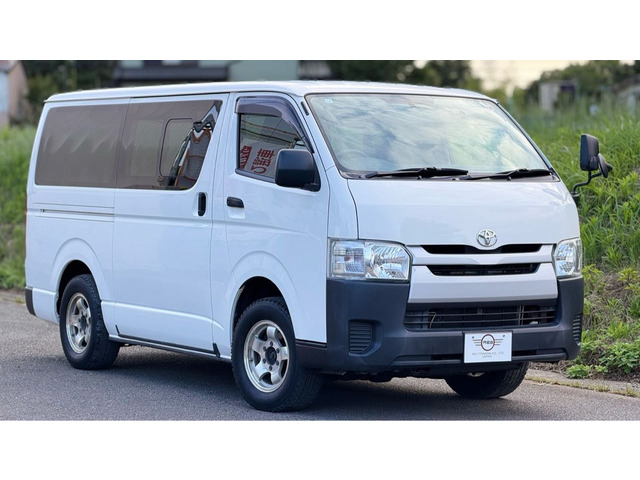 トヨタ ハイエースバン 