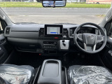 ハイエースバン 2.8 スーパーGL ロング ディーゼル 4WD 新車未登録 4WDアースカラーPKG