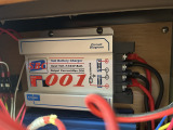 走行充電器