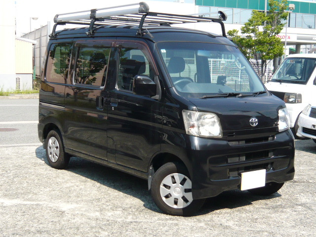 トヨタ ピクシスバン 
