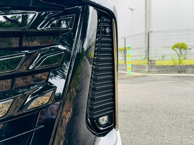 トヨタ ヴェルファイアハイブリッド Z プレミア ユニバーサルステップ