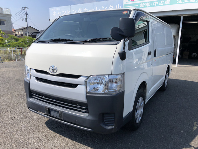 トヨタ ハイエースバン 