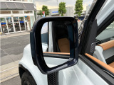 ブラインドスポットモニター装備! 死角にいる車両を検知しひ、知らせてくれます。
