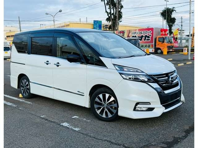日産 セレナ 