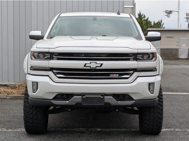 シボレー シルバラード LTZ 4WD Z71 の中古車詳細 (86,000km, ホワイト
