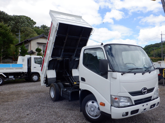 デュトロ 3tダンプ 5MT ETC付
