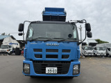 ギガ ダンプ 最大積載量9300kg 380馬力