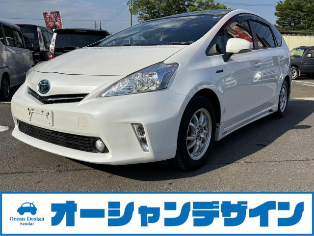 トヨタ プリウスα 