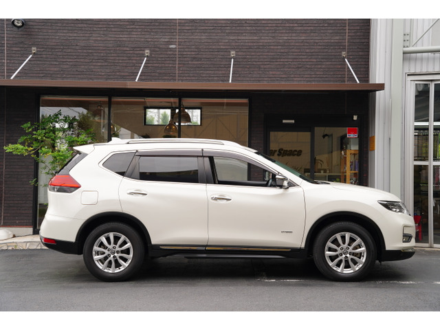 日産 エクストレイル