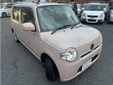 3ヶ月・3000kmの無料保証付きです。エンジン、ミッション等の修理の際に金額が大きくなりがちな箇所も無料修理で安心です。最大3年までの有料保証も取り扱っております。