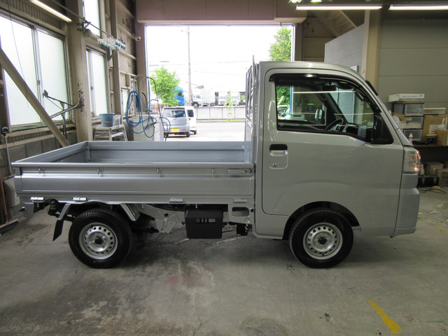 スバル サンバートラック TA 4WD 車検R10.3月 走行距離1000㎞未満 の
