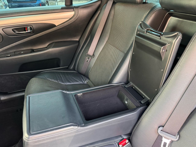 レクサス LS 460 Fスポーツ ☆ブラック本革シート☆マルチ の中古車
