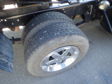 タイヤサイズ:205/785R16 113/111 L LT 前右8分山,前左7分山,後左右9分山 スペア9分山