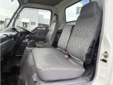4770cc 3.9t 3.9トン 3段クレーン ラジコン付 長さ611&times;幅218 荷台内寸365&times;208 内外装仕上げ済み タダノ ZE293HR フックイン 6速 6MT