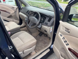 アイシス 2.0 プラタナ 4WD 